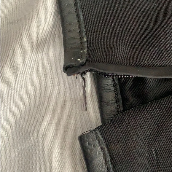 Authentic PRADA Skirt with Leather Lining - Picture 5 of 9